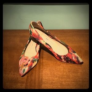 Multicolored Dana Buchman Heel ♥️